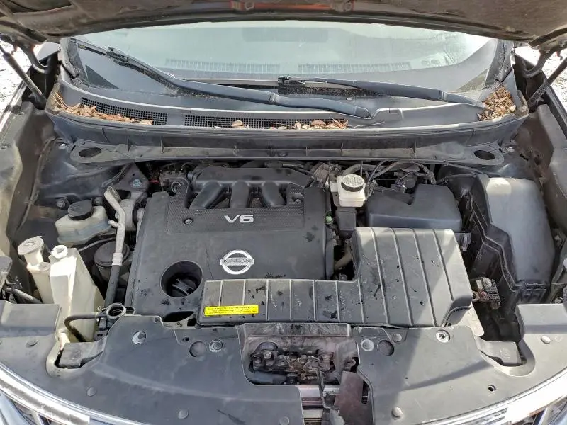 2013 NISSAN MURANO S  