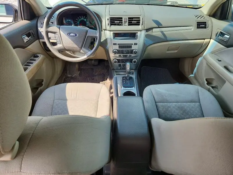 2010 FORD FUSION S  