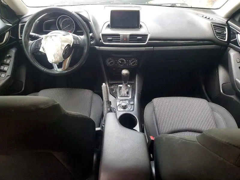 2015 MAZDA 3 TOURING  