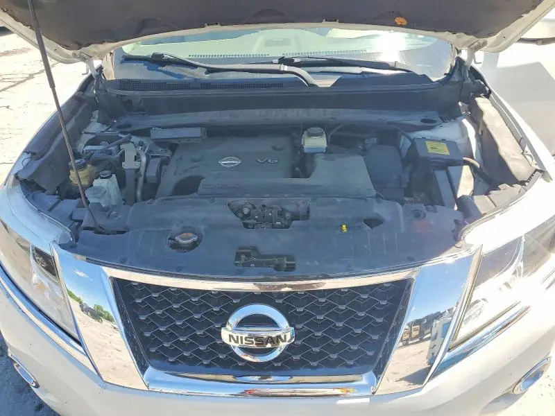 2013 NISSAN PATHFINDER S  