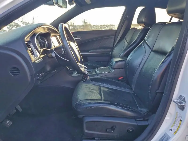 2016 DODGE CHARGER SXT  