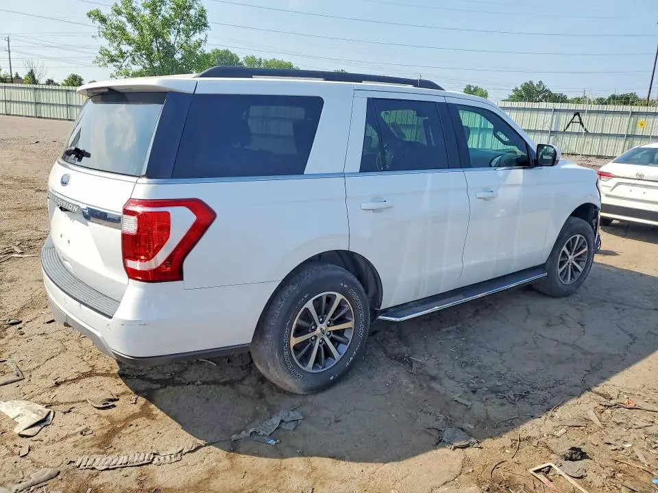 2021 FORD EXPEDITION XLT  