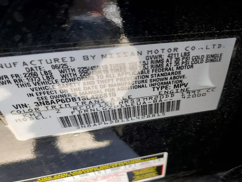 2025 NISSAN KICKS SR  