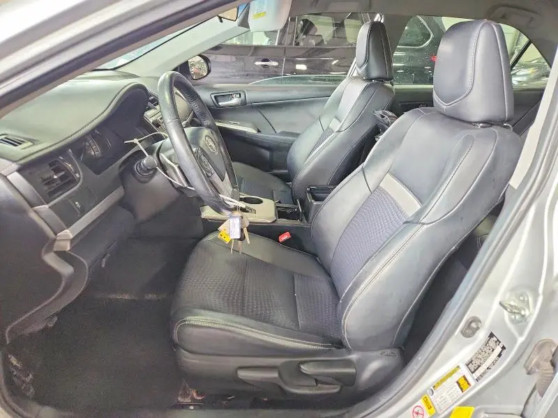 2013 TOYOTA CAMRY SE  