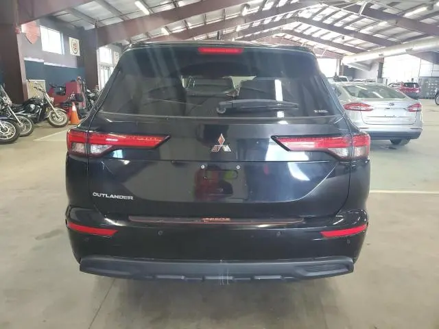 2022 MITSUBISHI OUTLANDER ES  