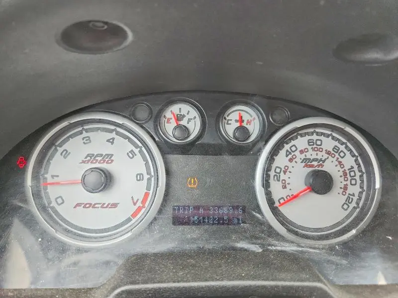 2011 FORD FOCUS SE  