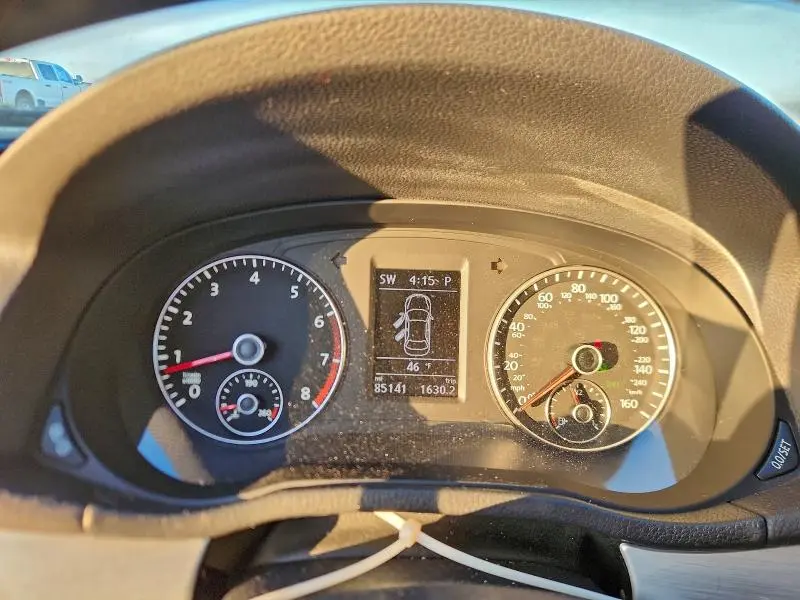 2013 VOLKSWAGEN PASSAT SE  