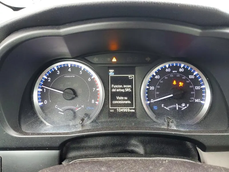 2019 TOYOTA HIGHLANDER LE  
