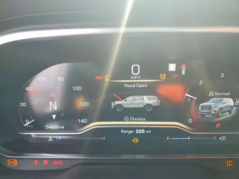 2022 GMC YUKON XL K1500 SLE  