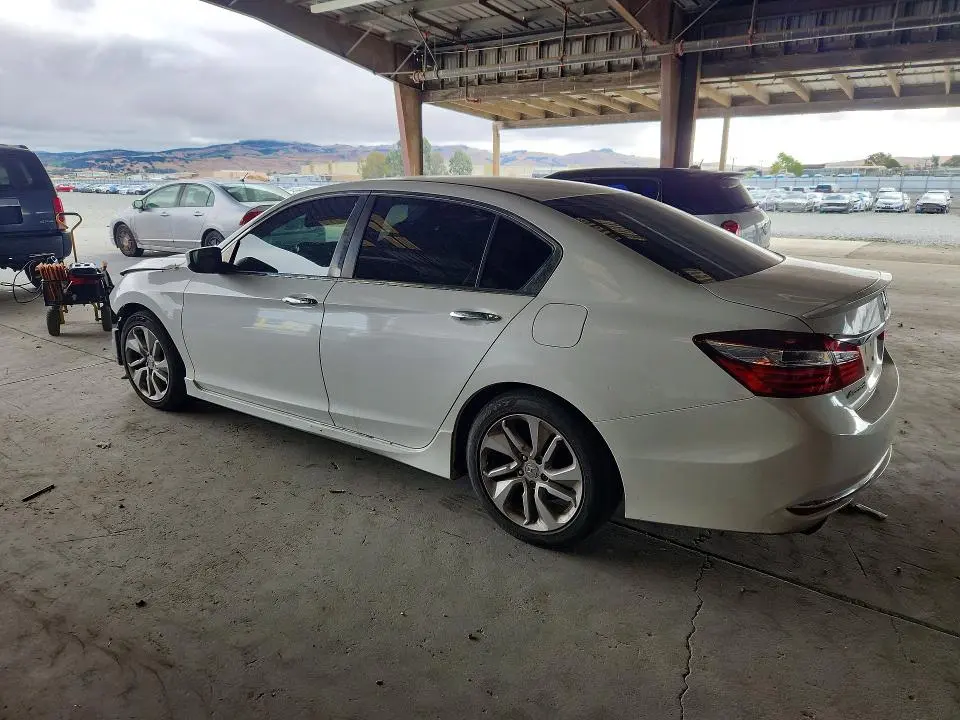 2016 HONDA ACCORD SPORT  