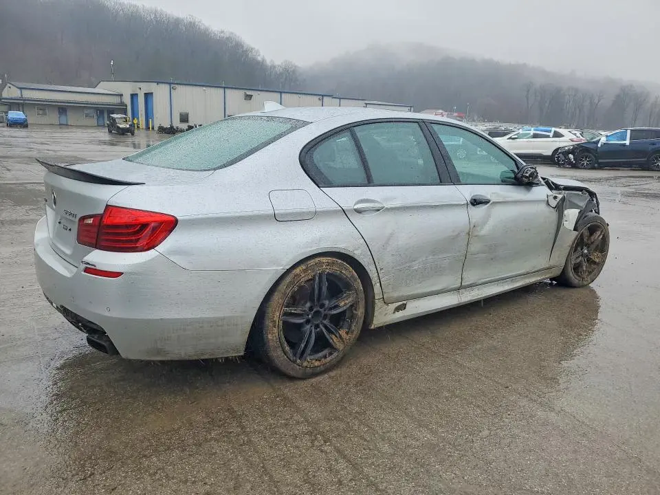 2015 BMW 550 XI  