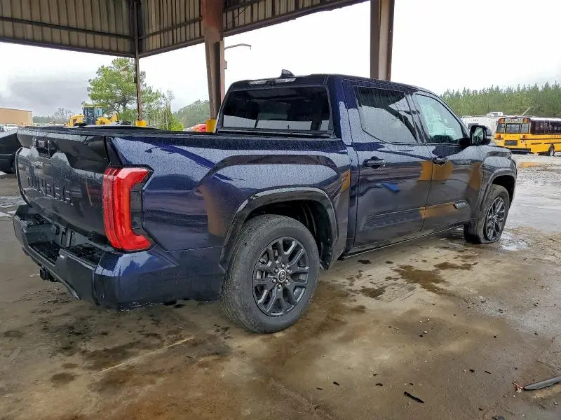 2023 TOYOTA TUNDRA CREWMAX PLATINUM  