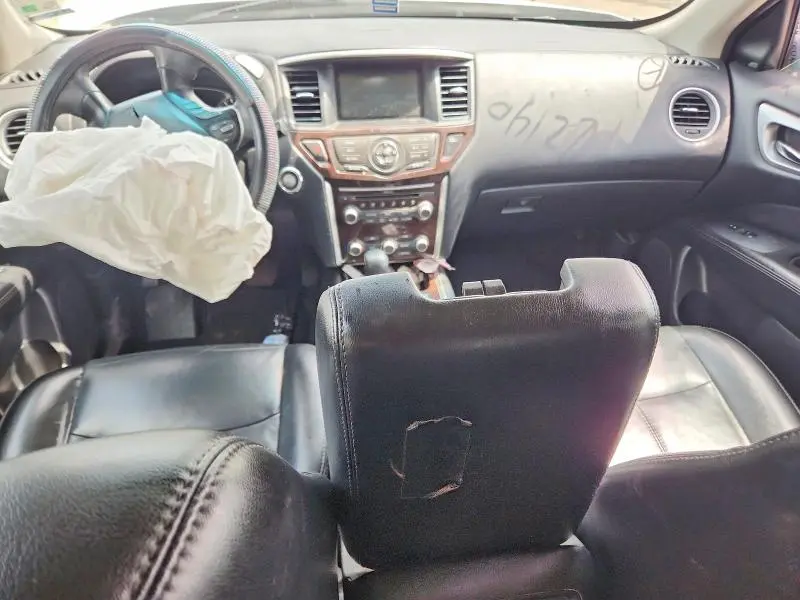 2015 NISSAN PATHFINDER SL  