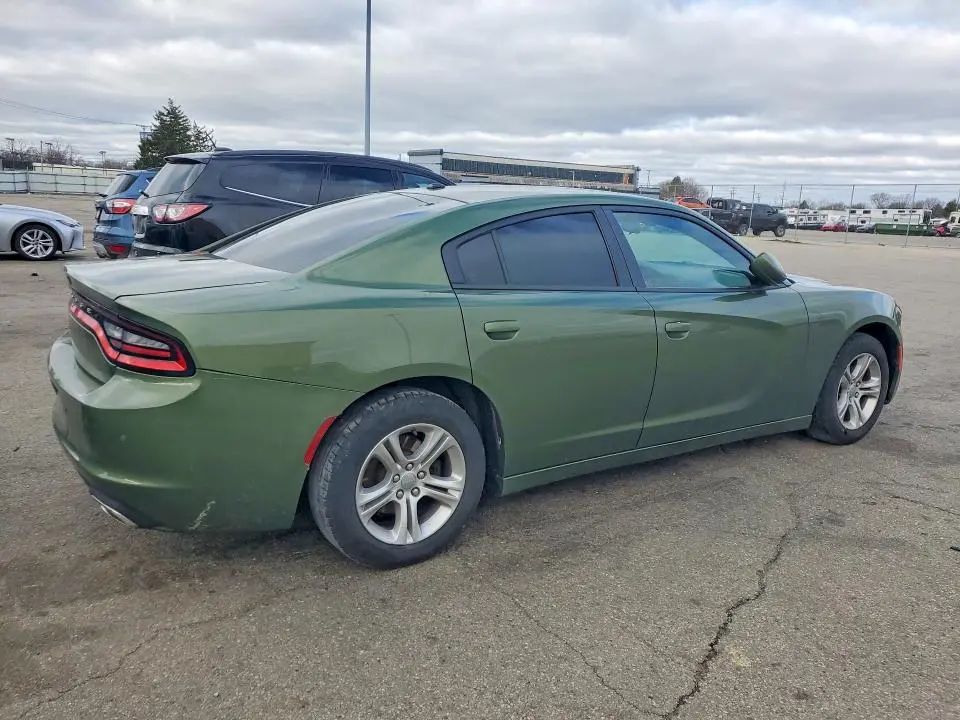 2019 DODGE CHARGER SXT  