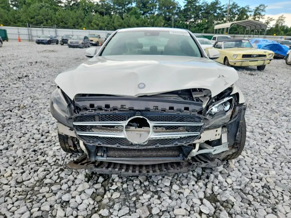 2016 MERCEDES-BENZ C 300  