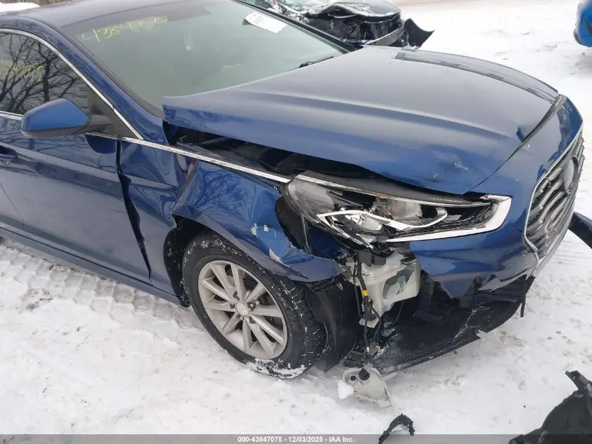 2019 HYUNDAI SONATA SE