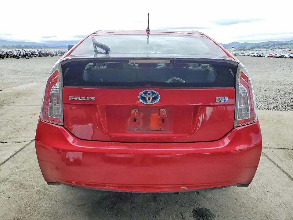 2014 TOYOTA PRIUS   