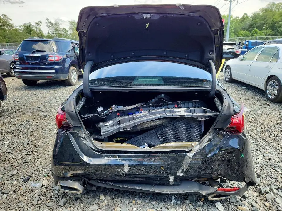 2019 TOYOTA AVALON XLE  