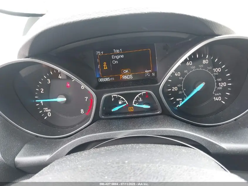 2017 FORD ESCAPE SE