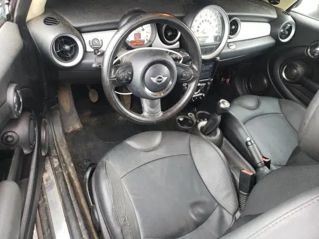 2011 MINI COOPER
