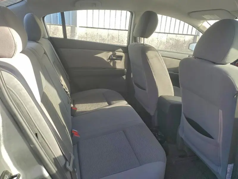 2010 NISSAN SENTRA 2.0  