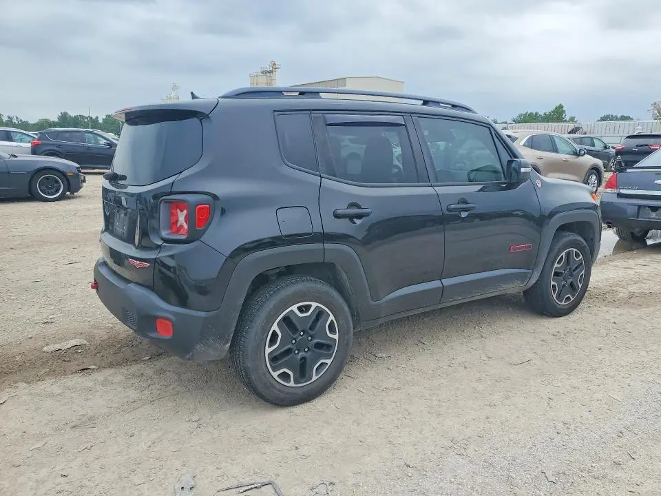 2015 JEEP RENEGADE TRAILHAWK  