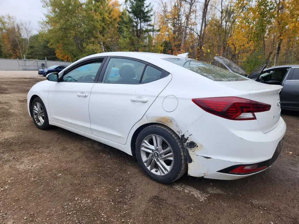 2019 HYUNDAI ELANTRA SE  