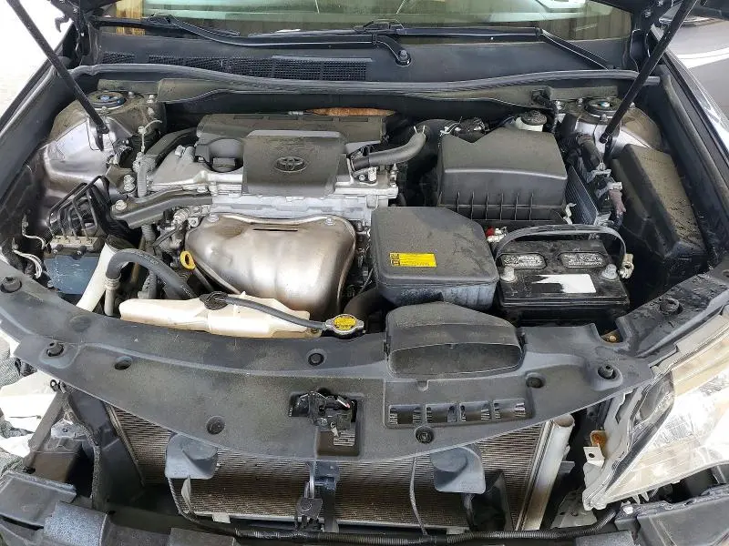2014 TOYOTA CAMRY XLE  
