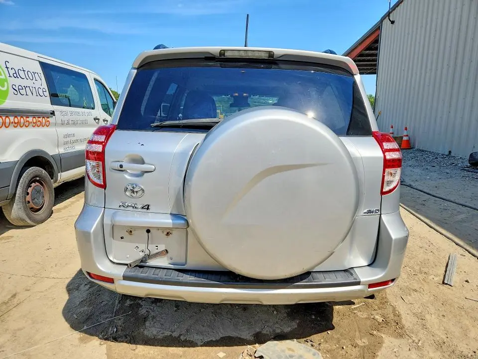 2011 TOYOTA RAV4 LIMITED  