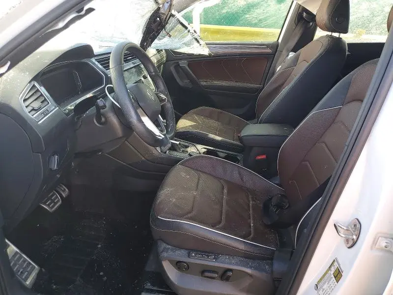 2022 VOLKSWAGEN TIGUAN SEL R-LINE  