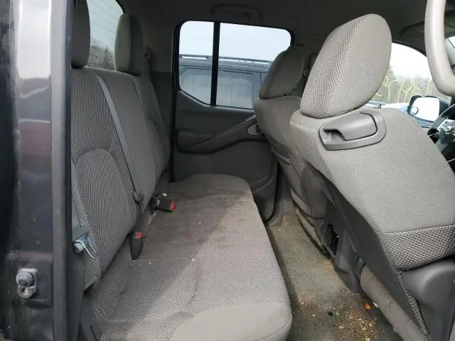 2013 NISSAN FRONTIER S