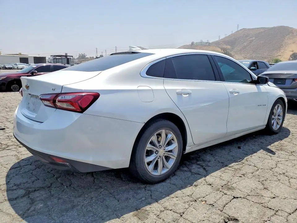 2022 CHEVROLET MALIBU LT  