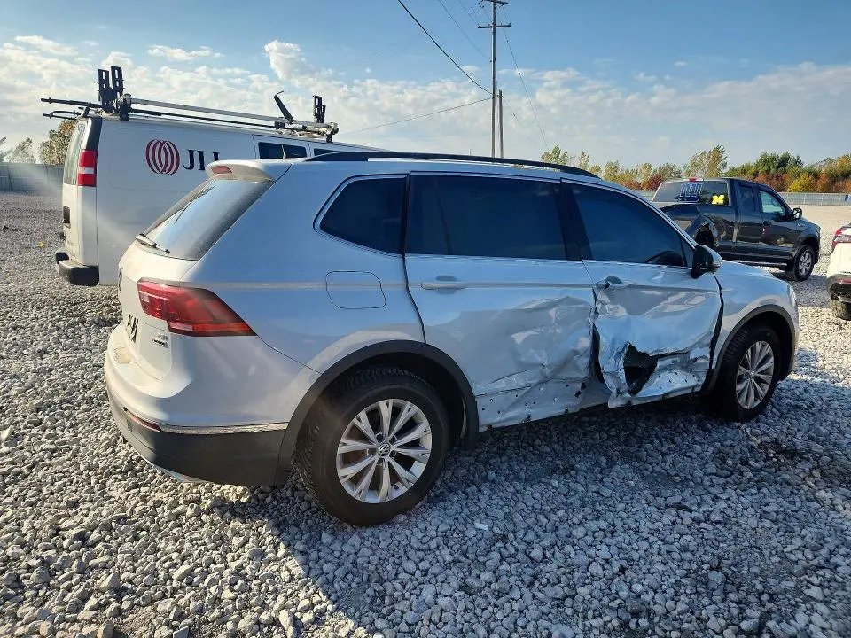 2018 VOLKSWAGEN TIGUAN SE  