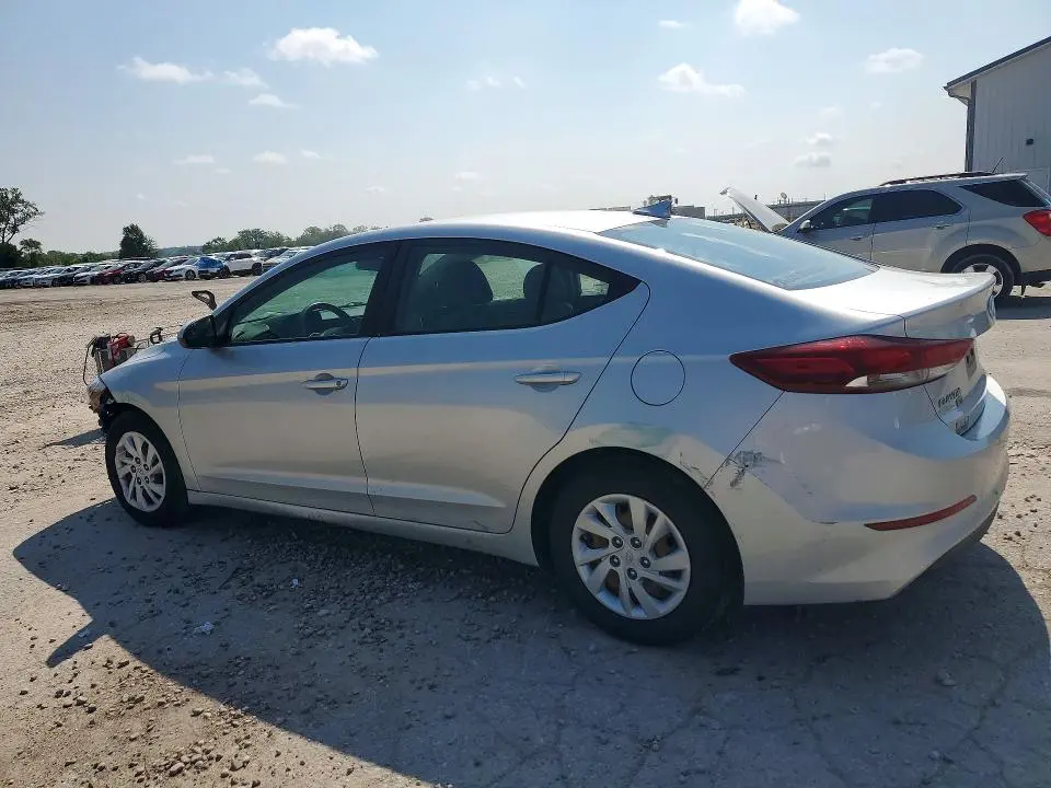 2017 HYUNDAI ELANTRA SE  