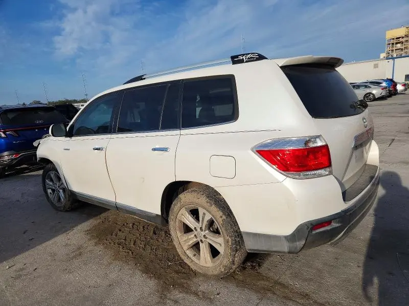 2011 TOYOTA HIGHLANDER LIMITED  