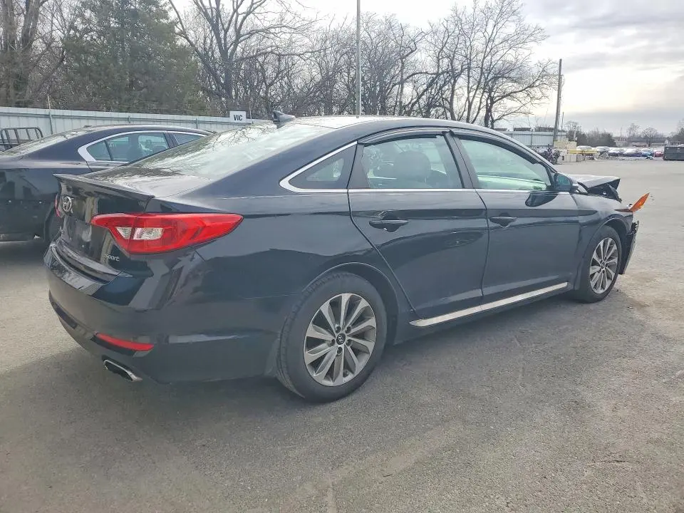 2016 HYUNDAI SONATA SPORT  