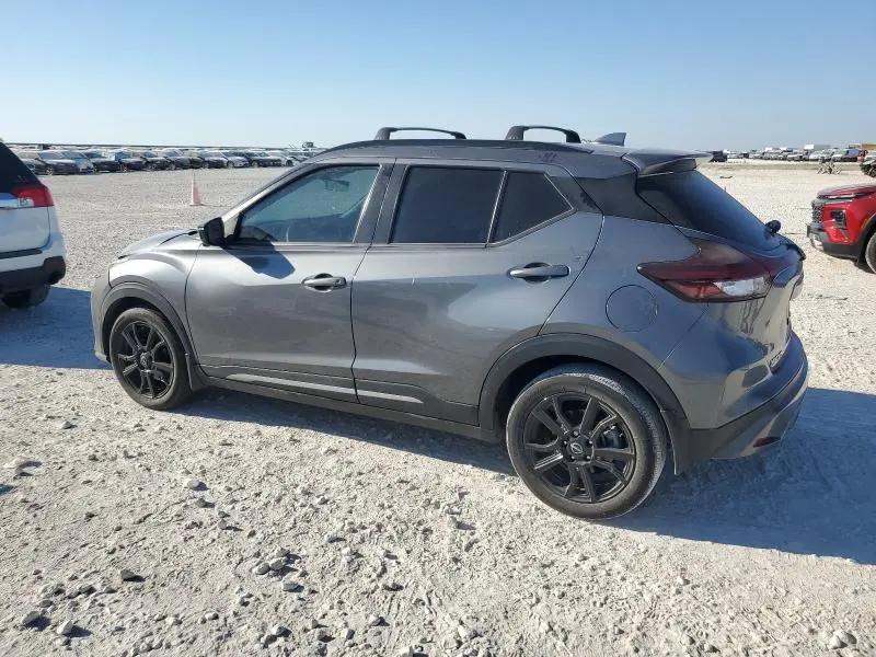 2022 NISSAN KICKS SR  