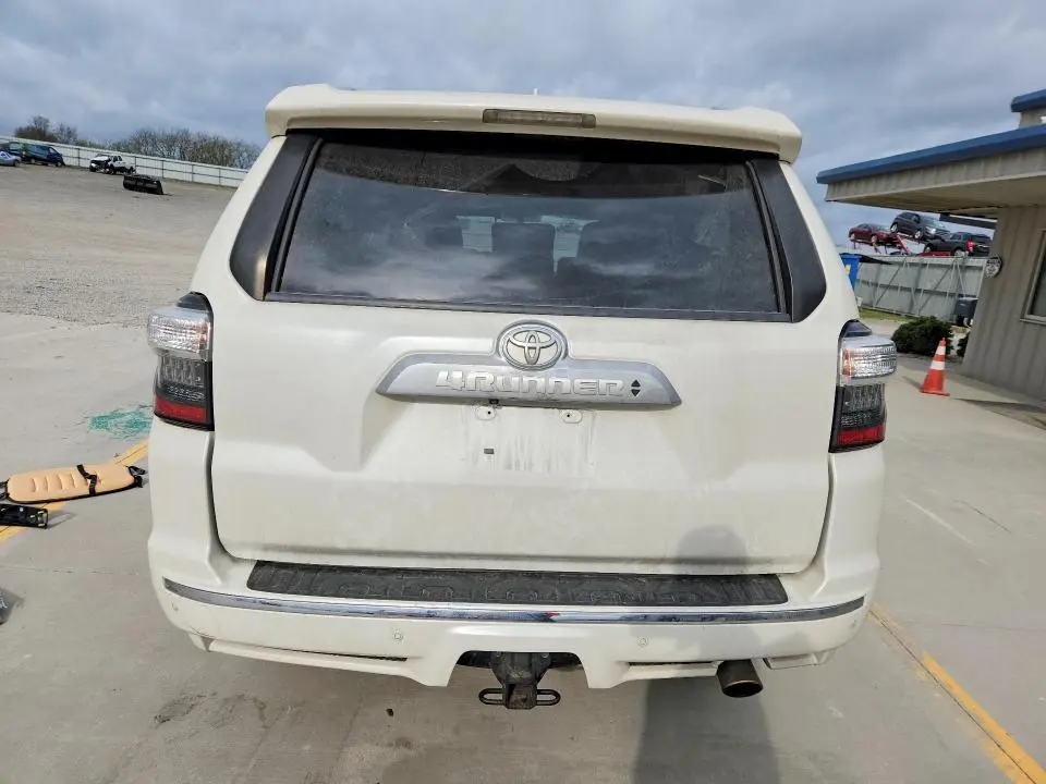 2018 TOYOTA 4RUNNER LIMITED  