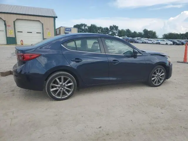2018 MAZDA 3 TOURING  