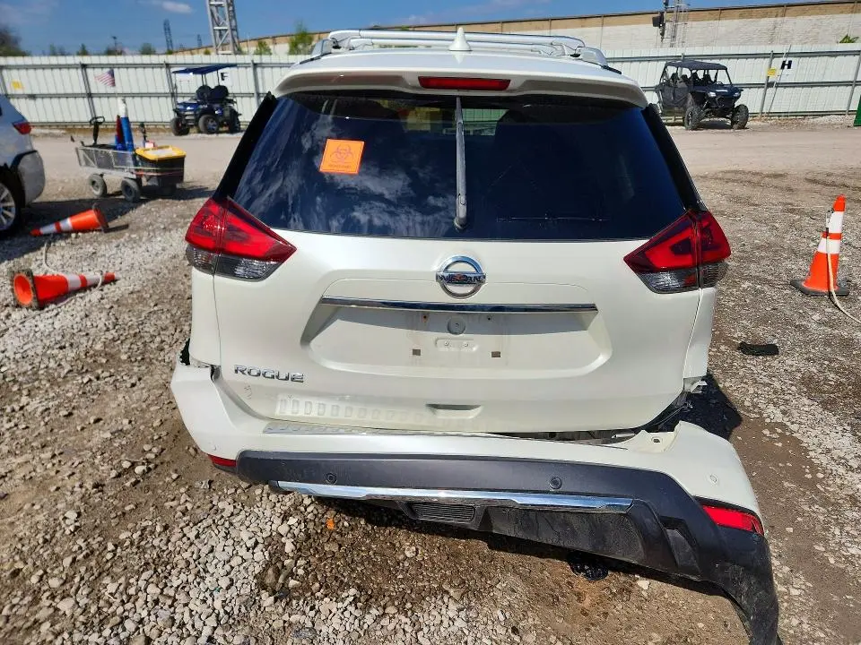 2019 NISSAN ROGUE SV  
