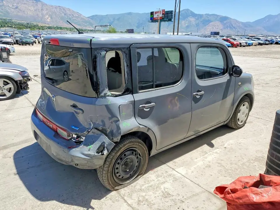 2014 NISSAN CUBE   