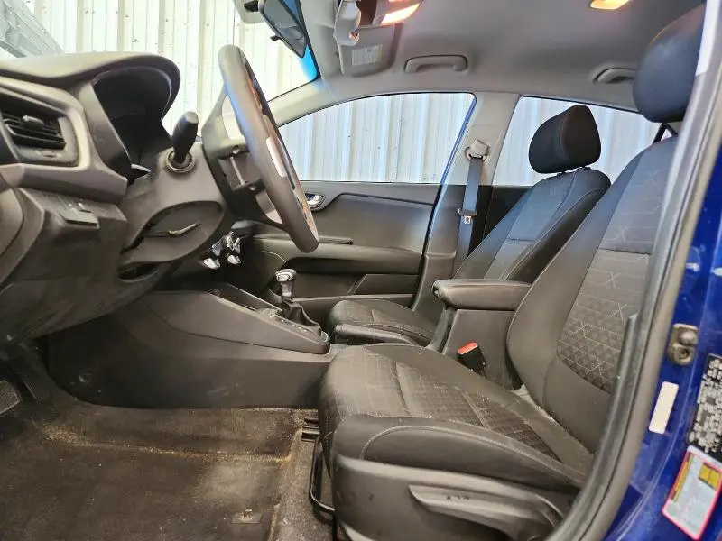 2019 KIA RIO S  
