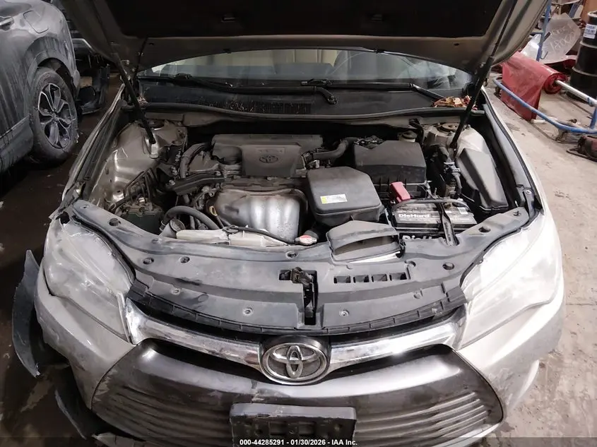 2016 TOYOTA CAMRY LE