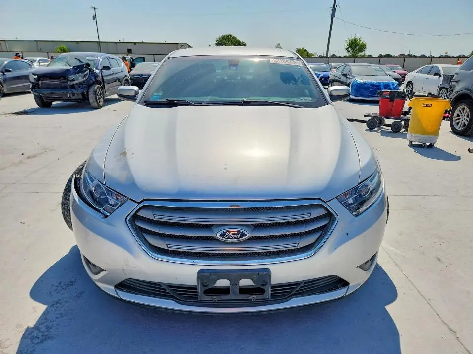 2014 FORD TAURUS SEL  