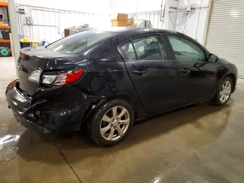 2010 MAZDA 3 I  