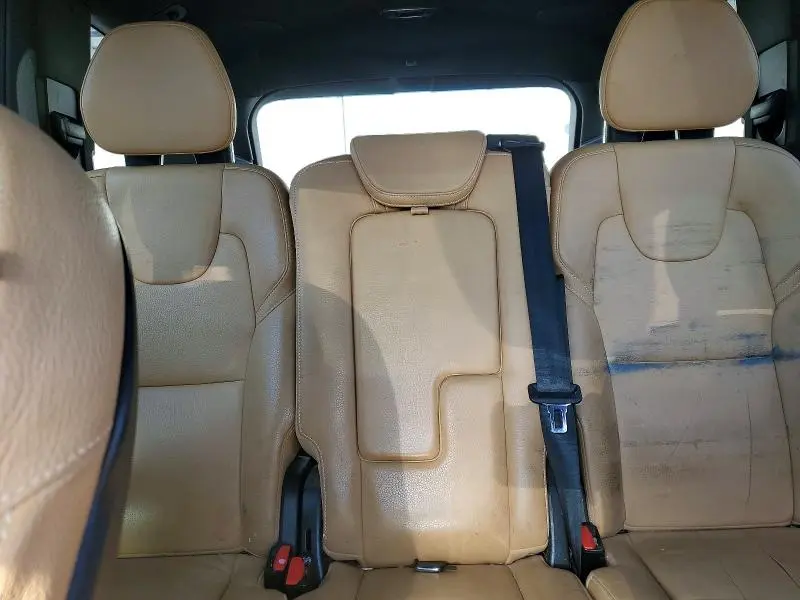 2018 VOLVO XC90 T5  