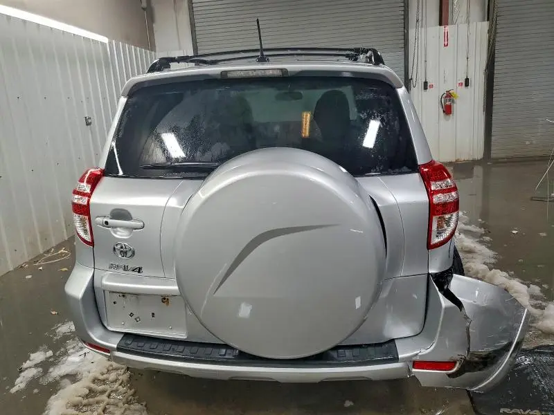 2012 TOYOTA RAV4 LIMITED  