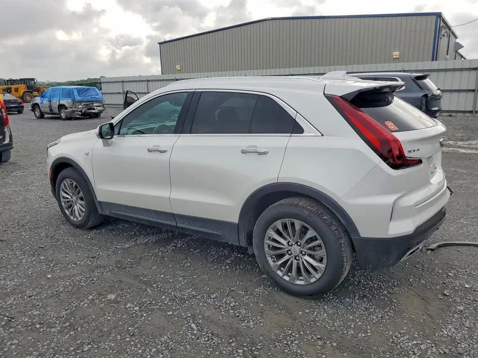 2024 CADILLAC XT4 PREMIUM LUXURY  