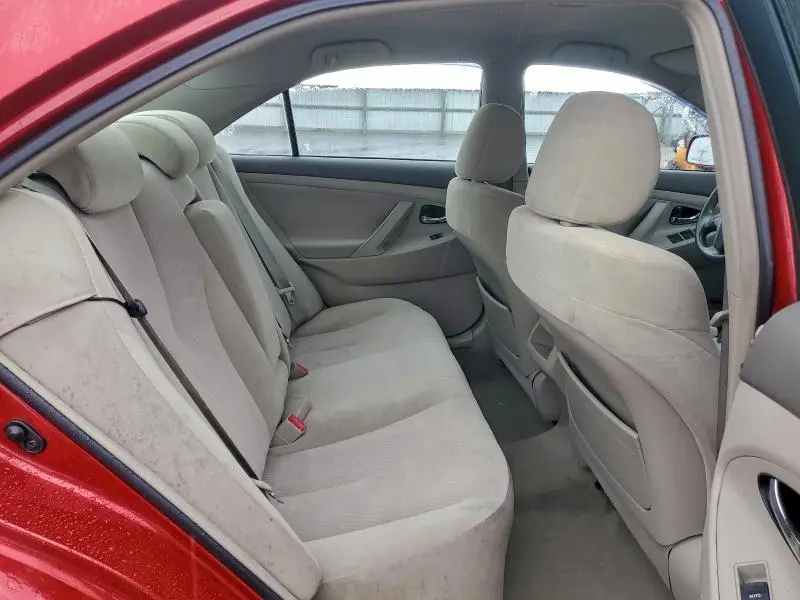 2010 TOYOTA CAMRY BASE  