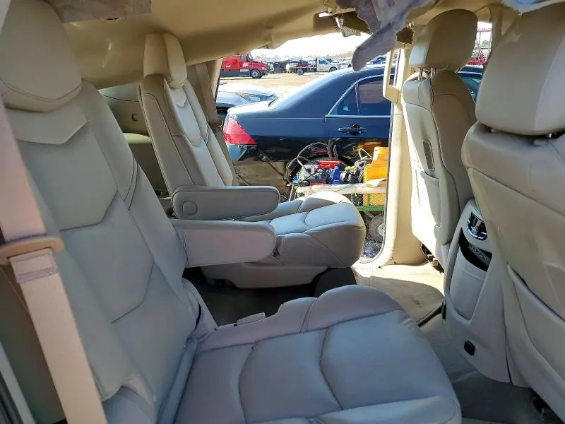 2017 CADILLAC ESCALADE   